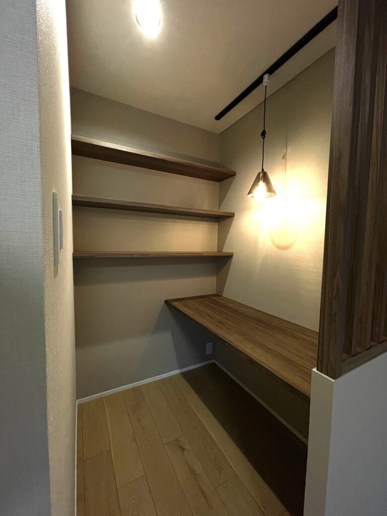名古屋市東区泉リノベー収納