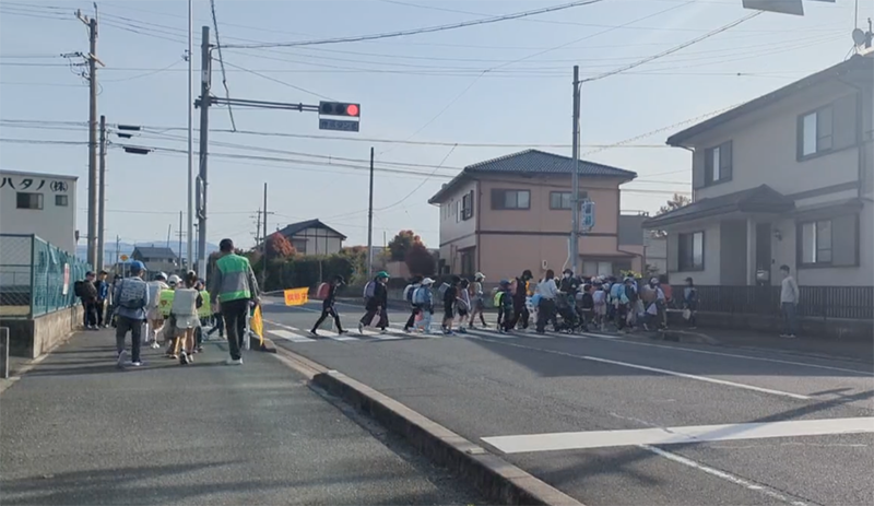 横断歩道見守り隊