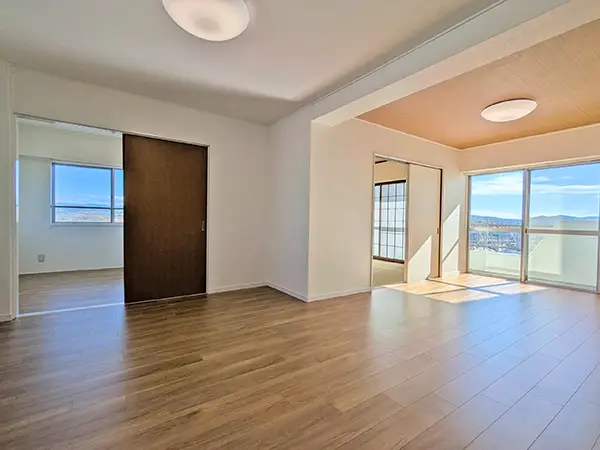 ホワイトシャトー豊田のリビング